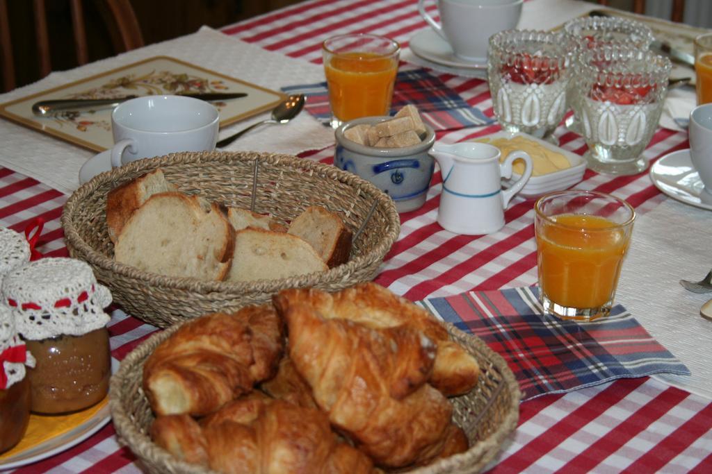 La Double Porte Bed & Breakfast Castéra-Verduzan Exterior foto
